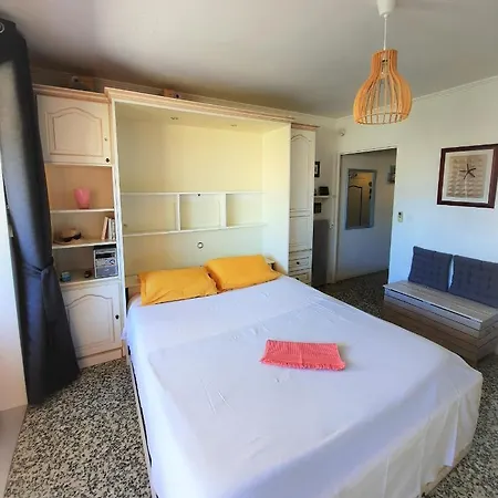 Apartment Plein Sud Les Cyclades Le Lavandou
